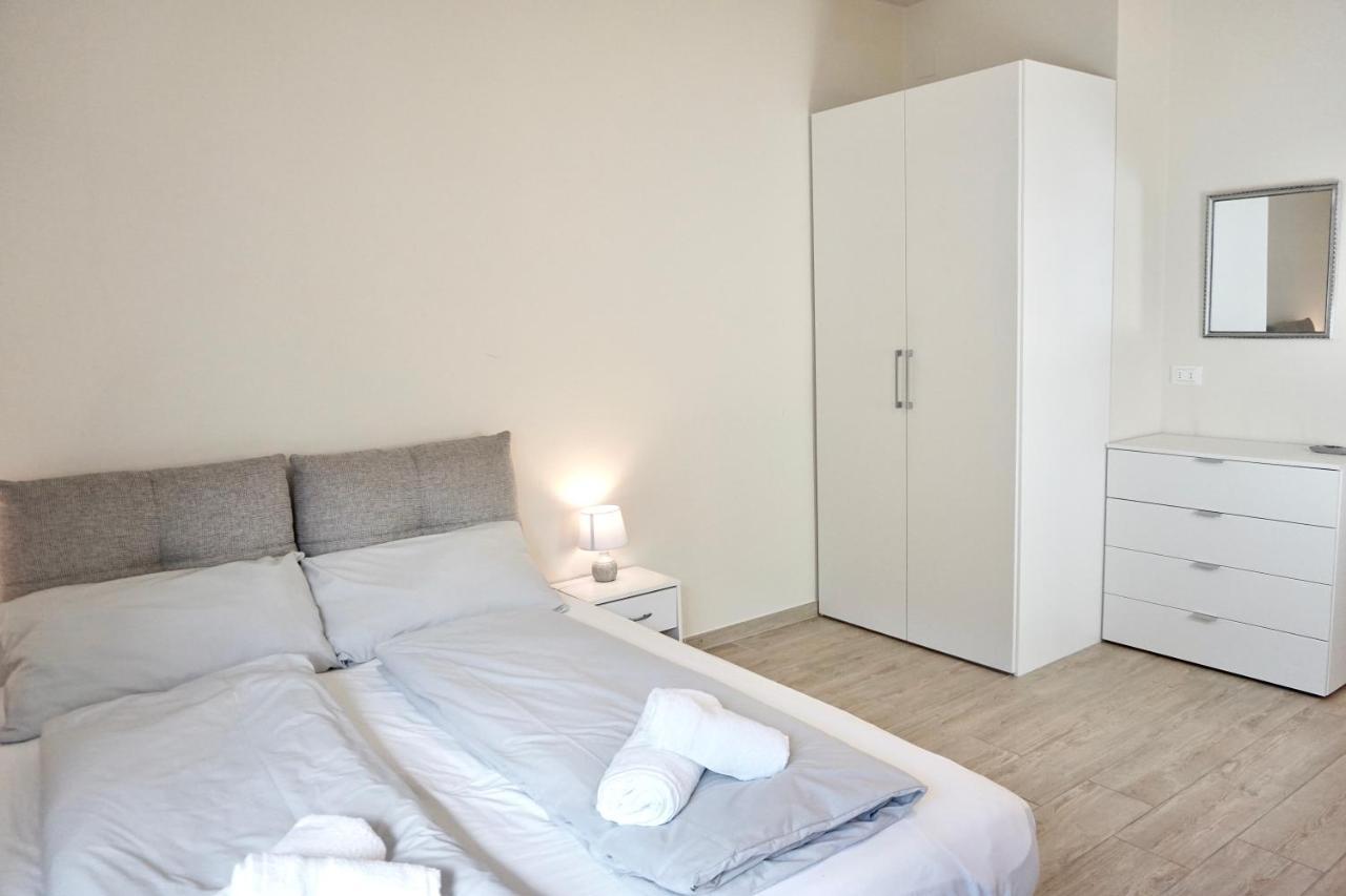 Bright Studio Apartment With Free Private Parking 梅拉诺 外观 照片